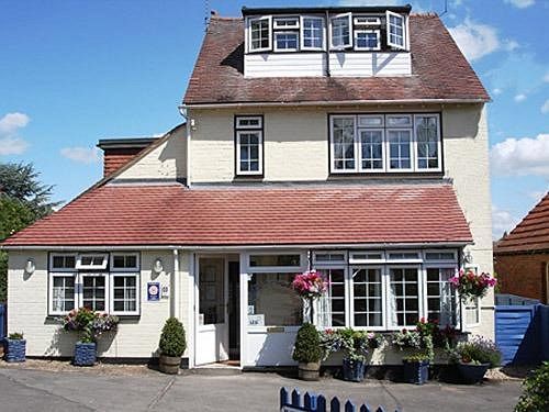 Penryn Guest House, Ensuite Rooms, Free Parking And Free Wifi Stratford-upon-Avon Exterior foto
