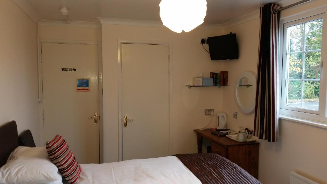 Penryn Guest House, Ensuite Rooms, Free Parking And Free Wifi Stratford-upon-Avon Zimmer foto
